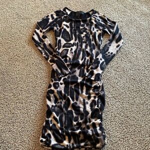 Karina Grimaldi Dress Size XS Form Fitting in GUC